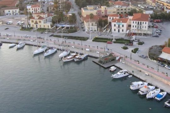 Εξι υποψήφιοι για το λιμάνι του Λαυρίου