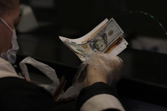 Καθίζηση της λίρας, τον χαβά του ο Ερντογάν