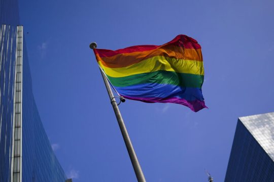 Καναδάς: Ναι στην απαγόρευση των «θεραπειών μετατροπής» για ΛΟΑΤΚΙ άτομα
