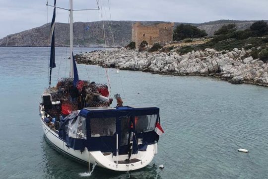 Ναυάγιο ιστιοφόρου με 92 πρόσφυγες στην Ανατολική Μάνη