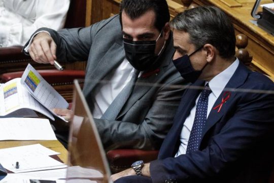 Επιτελικό αλαλούμ