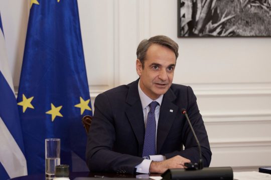 Αδιόρθωτος… εντός και εκτός έδρας ο πρωθυπουργός