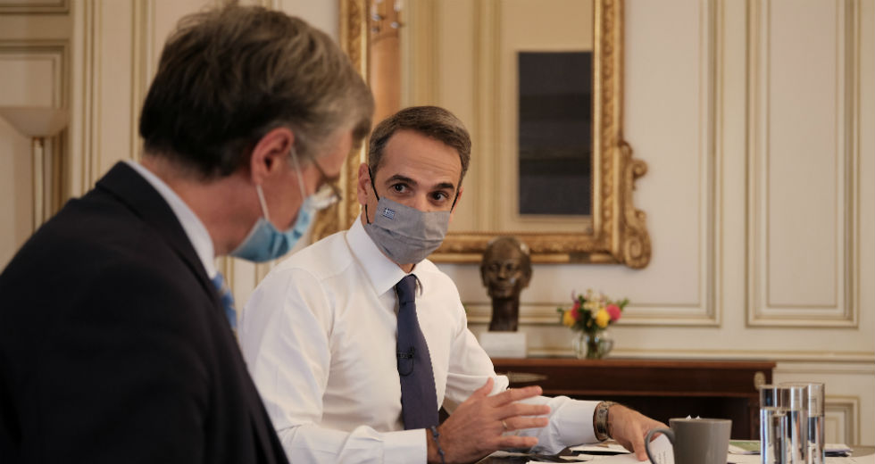Συνεχές σφυροκόπημα μετά την έκθεση-κόλαφο και τα κυβερνητικά μισόλογα