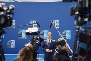 Βλέμματα στραμμένα στον Μητσοτάκη