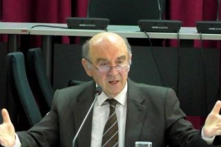 Ενας… θεολόγος στο Μουσείο Λαογραφίας