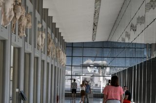 Το θραύσμα από το Παλέρμο, η τυχαία πολιτική της κυβέρνησης και το Βρετανικό Μουσείο