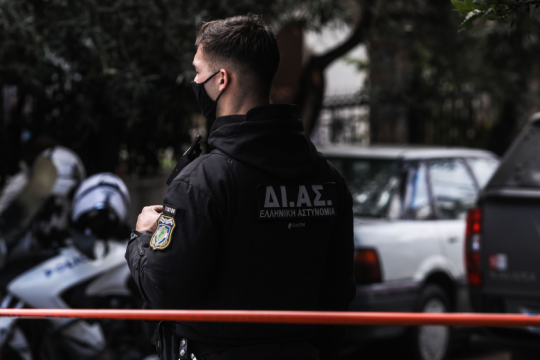 Είχαν αφήσει σημειώματα τα δύο αδέρφια που βρέθηκαν νεκρά στο Νέο Ηράκλειο
