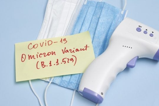 Στην Κρήτη το πρώτο κρούσμα της παραλλαγής «Όμικρον» στην Ελλάδα