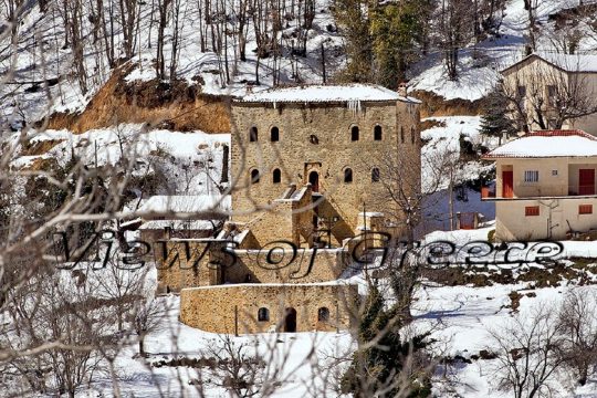 Στη σκιά του Χελμού ανακαλύπτουμε τα Κλουκινοχώρια