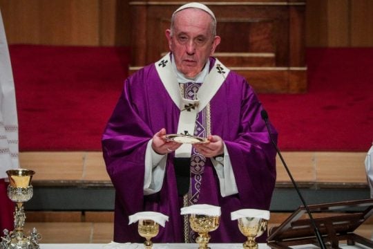 Μήνυμα αλληλεγγύης του Πάπα Φραγκίσκου για τις πυρκαγιές