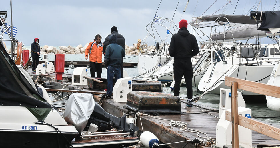 Καράβια βγήκαν… στο παραλιακό μέτωπο της Πάτρας