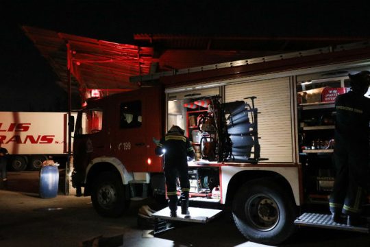 Ημιλιπόθυμη απεγκλωβίστηκε 26χρονη από φλεγόμενο διαμέρισμα