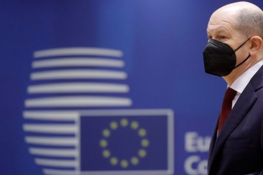 Επιστροφή στην αφετηρία;