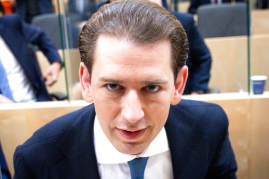 Ο πρώην καγκελάριος Κουρτς βρήκε άλλη δουλειά