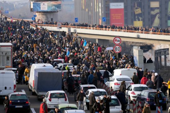 Οργή λαού στη Σερβία κατά της εξόρυξης λιθίου