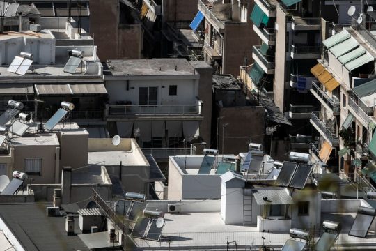 Με ρυθμούς χελώνας το «Εξοικονομώ»