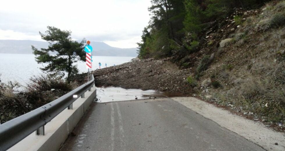 «Πνίγηκαν» στις υποσχέσεις για αντιπλημμυρικά