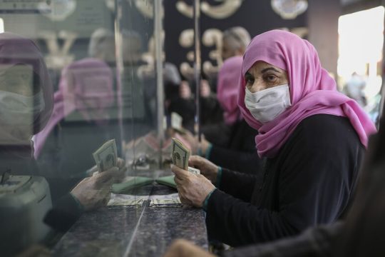 Γκρεμίζει «γέφυρες» η Τουρκία