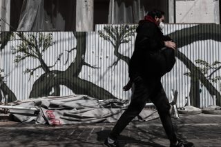 Τα ορφανά των συμφερόντων