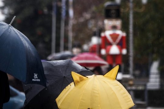 Ισχυρές καταιγίδες και χαλάζι και άνεμοι έως 7 Μποφόρ