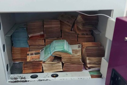 Πώς δρούσε το κύκλωμα που ξέπλενε βαρυποινίτες μέσα στην ΕΛ.ΑΣ.