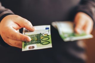 Παράταση ξανά στις ρυθμίσεις οφειλών προς τους δήμους