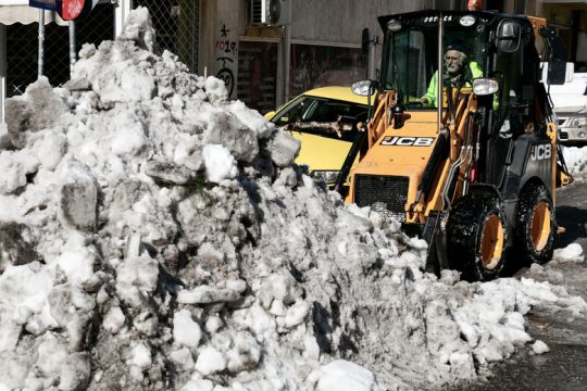 Διάσταση απόψεων για τον αποχιονισμό