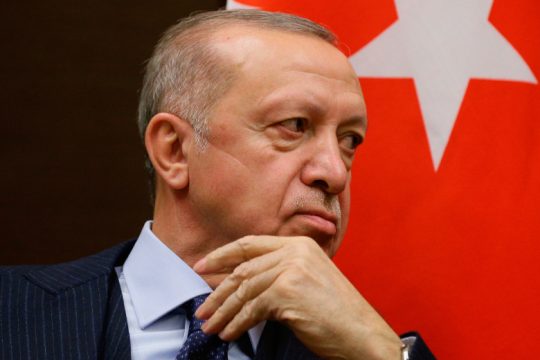 Δεν θεωρεί «ρεαλιστική» μια ρωσική εισβολή στην Ουκρανία ο Ερντογάν