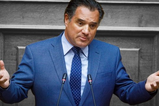Παιχνίδια Ν.Δ. με τους νεκρούς