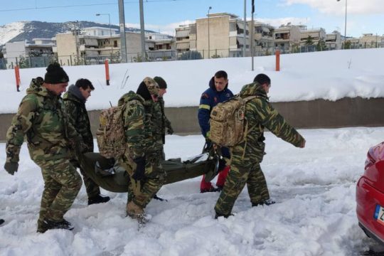 Η «Ελπίδα» έθαψε στο χιόνι τις κυβερνητικές ιδεοληψίες…