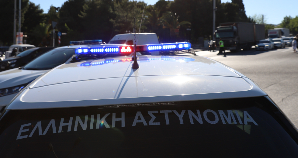 Κατήγγειλε ξυλοδαρμό από τον εν διαστάσει σύζυγό της