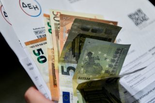 Επιδοτήσεις με γρίφους και μεγάλους κόφτες