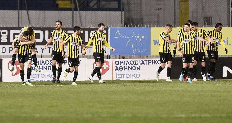 Σοβαρή ΑΕΚ, άνετα στο Περιστέρι