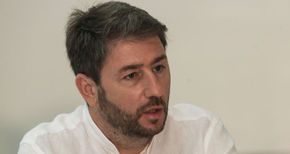 «Σοσιαλδημοκρατική κυβέρνηση»