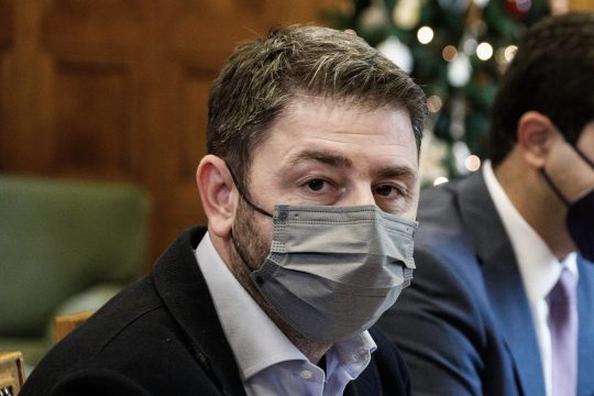 Θεοφάνια στη Λήμνο με ατζέντα για εθνικά και προσφυγικό