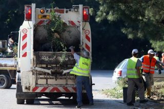 Μια ωρολογιακή βόμβα απειλεί δημόσιο και ιδιωτικό τομέα