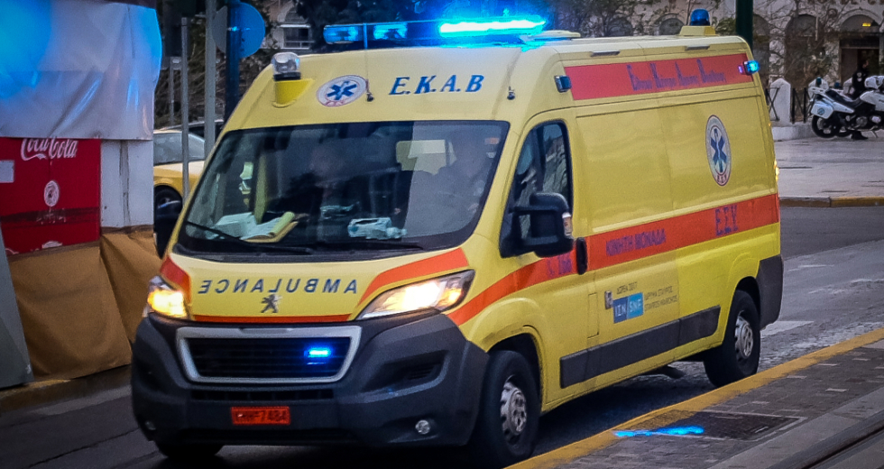 Τραγωδία στην άσφαλτο με μία νεκρή και τέσσερις τραυματίες στη Θεσσαλονίκη