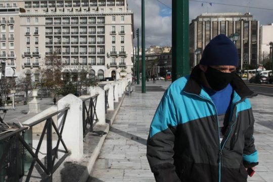 Παραμένουν τα περιοριστικά μέτρα για ακόμα μια εβδομάδα
