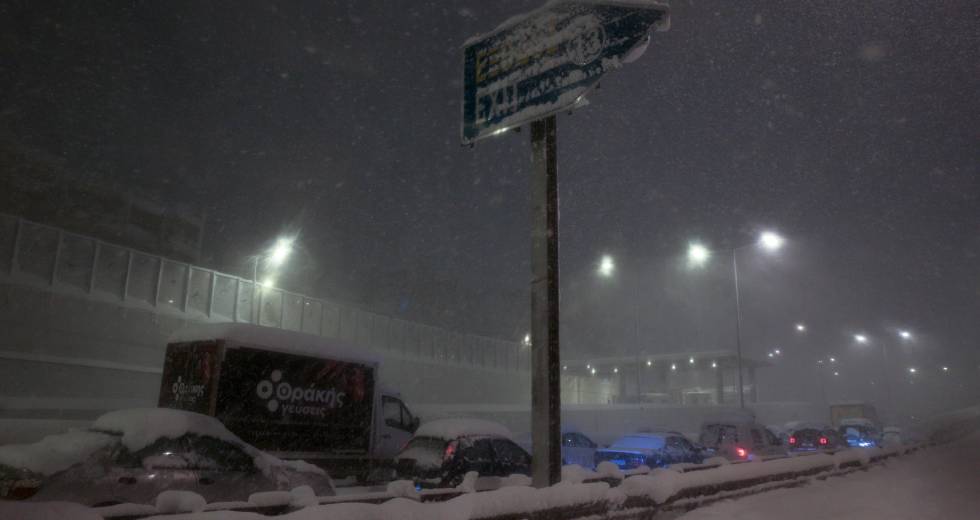Πάγωσε η «Ελπίδα» στους δρόμους της ταλαιπωρίας