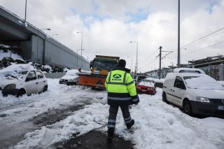 Η «σοφία» των εταιρειών και η «βλακεία» των κυβερνήσεων