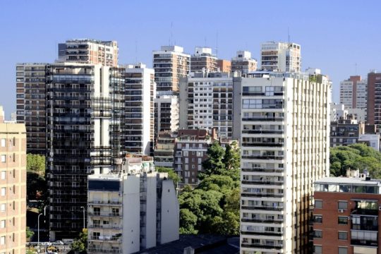 Βράζει η Αργεντινή – Θερμοκρασίες ρεκόρ και πολύωρη διακοπή ρεύματος έφερε ο καύσωνας