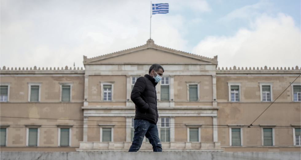 Πέφτει η θερμοκρασία, χιόνια σε Ανατολική Στερεά και Κρήτη