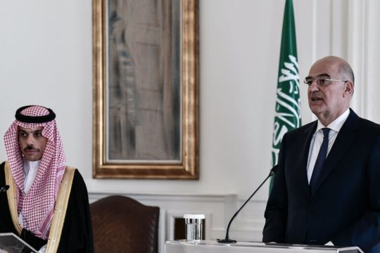 Απαντήσεις Δένδια στην Αγκυρα