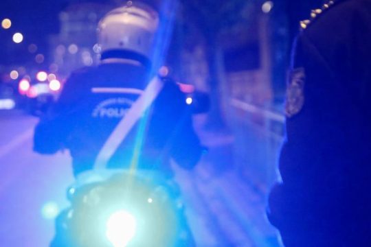 Συνελήφθη 61χρονος για εγκατάλειψη μοτοσικλετιστή που τραυμάτισε σε τροχαίο