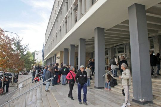 Απαλλαγή υιών Σαββίδη για εμπλοκή σε εκβίαση μάνατζερ ποδοσφαιριστών εισηγείται η εισαγγελέας