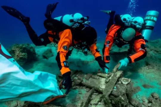 Βουτιά θανάτου για μία γυναίκα με ΙΧ στην Κεφαλονιά