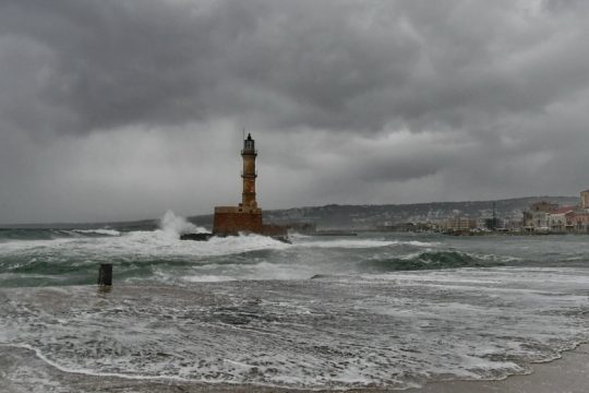 Επιδείνωση του καιρού στην Κρήτη – Σε ετοιμότητα υπηρεσίες και φορείς