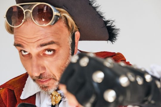 «Πρέπει να ξαναορίσουμε την “κανονικότητα”»