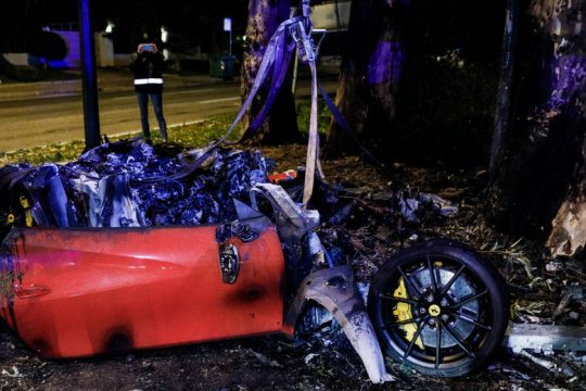 Με ιλιγγιώδη ταχύτητα στον θάνατο