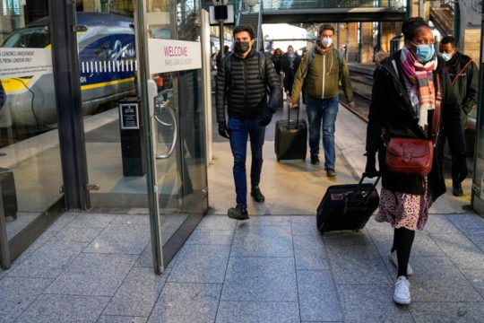 Ανακοινώθηκε ο χάρτης χαλάρωσης των μέτρων στη Γαλλία